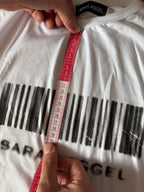 SARAH AGGEL BARCODE TEE